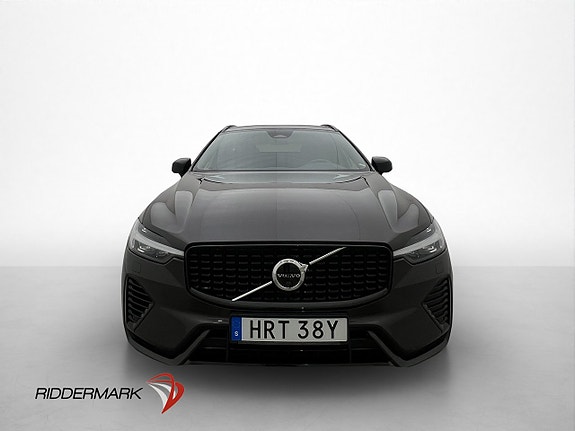 Volvo XC60 2 of 30