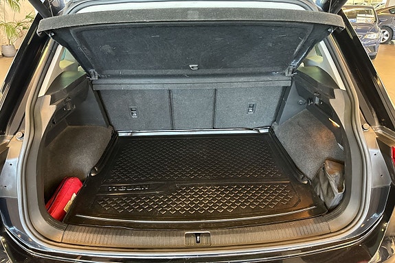 Volkswagen Tiguan 9 of 30