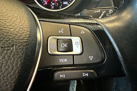 Volkswagen Tiguan 18 of 30