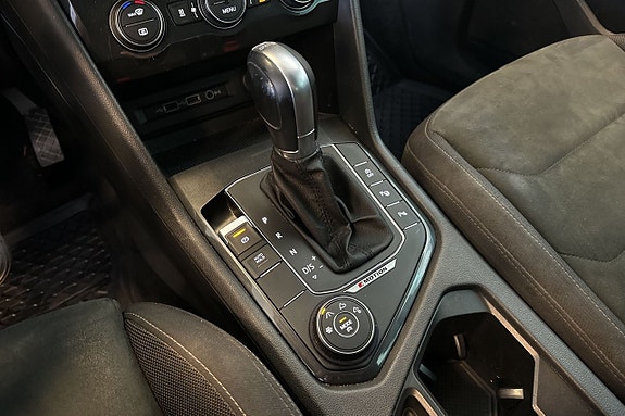 Volkswagen Tiguan 26 of 30