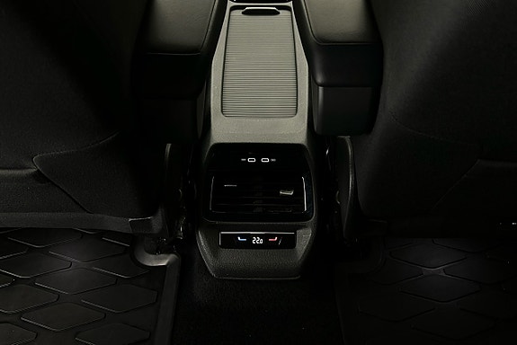 Volkswagen ID.4 GTX 19 of 25