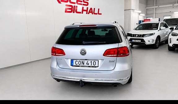 Volkswagen Passat 3 of 16