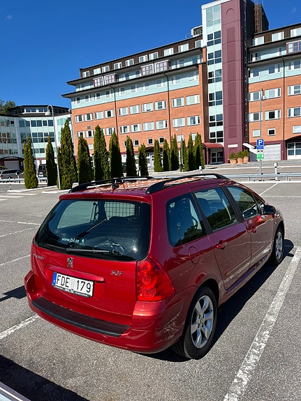 Peugeot 307 4 of 17