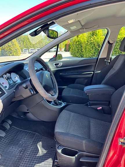 Peugeot 307 13 of 17