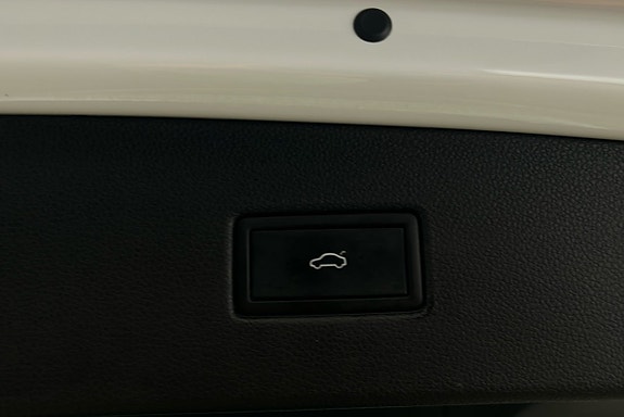 Volkswagen Tiguan 15 of 25