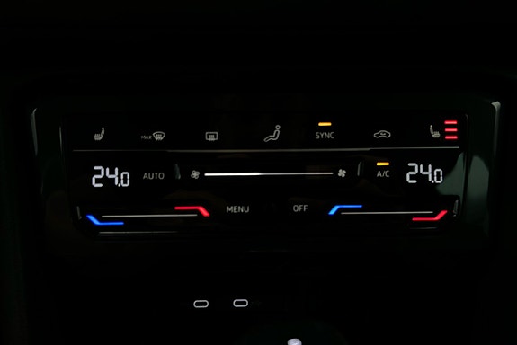 Volkswagen Tiguan 18 of 25
