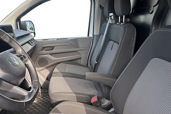 Volkswagen Transporter 6 of 7