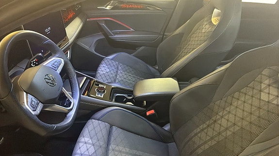 Volkswagen Tiguan 8 of 12