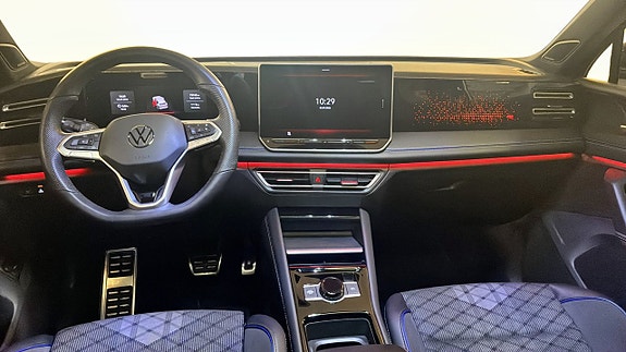 Volkswagen Tiguan 10 of 12