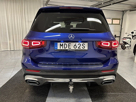 Mercedes-Benz GLB200 6 of 24