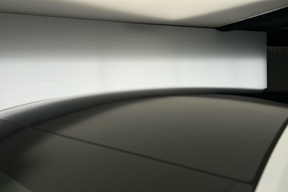 Tesla Model Y 18 of 25