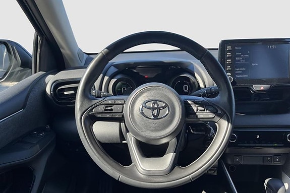 Toyota Yaris 11 of 12