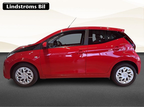 Toyota Aygo 6 of 19