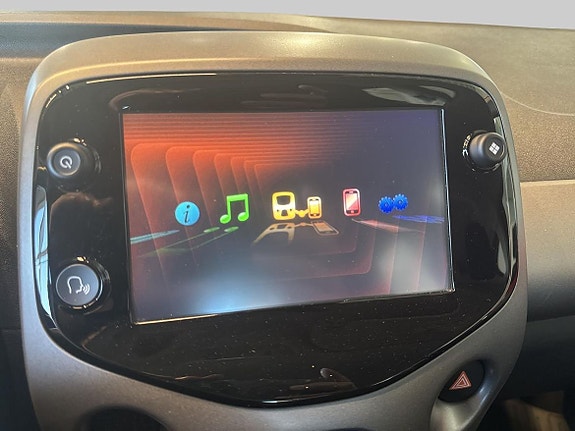 Toyota Aygo 16 of 19