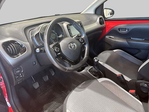 Toyota Aygo 14 of 19