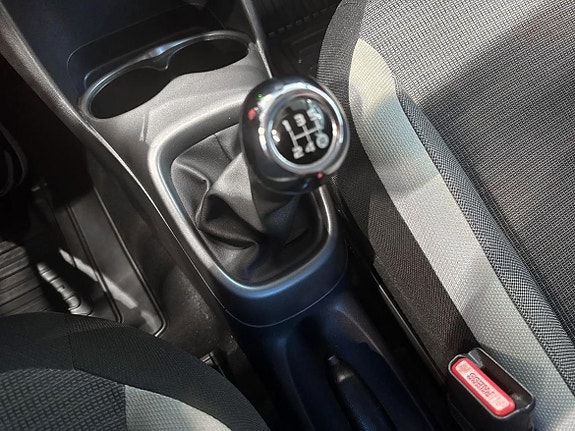 Toyota Aygo 18 of 19