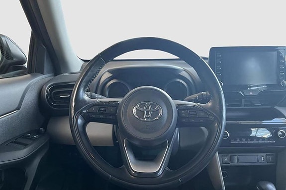 Toyota Yaris Cross 11 of 12