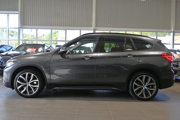 BMW X1 2 of 30