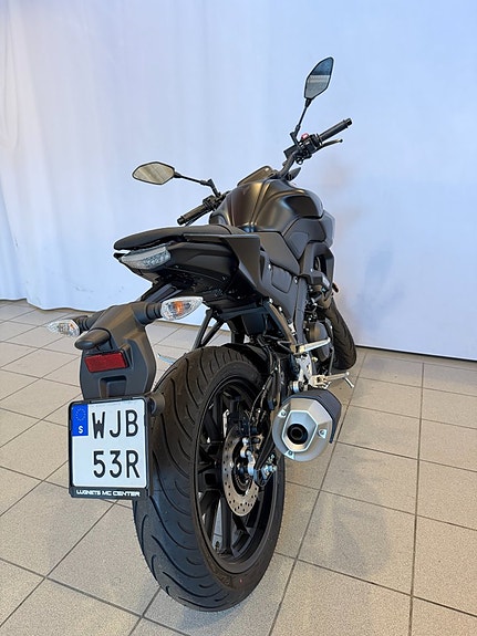 Yamaha MT-125 9 of 10
