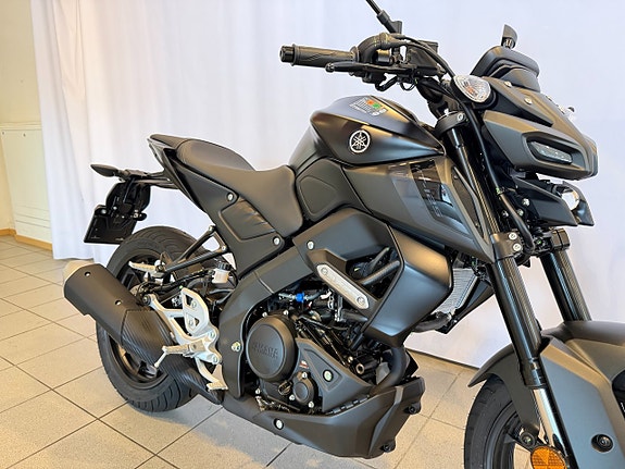 Yamaha MT-125 3 of 10
