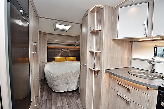 Kabe 630 GLE KS Royal, Dubbelbädd 14 of 26