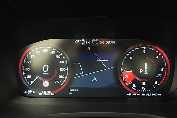 Volvo V60 Cross Country 9 of 20