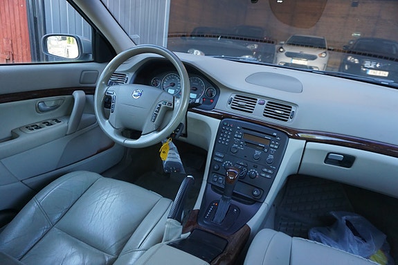Volvo S80 5 of 7
