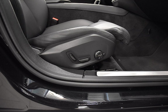 Volvo V60 Cross Country 15 of 30