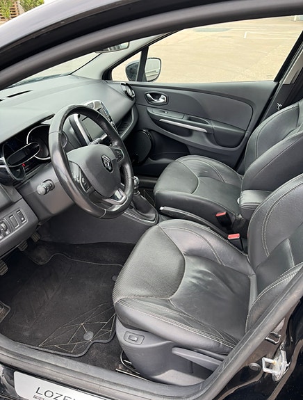 Renault Clio 4 of 12