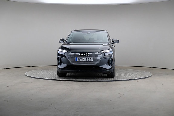 Audi Q4 e-tron 3 of 23