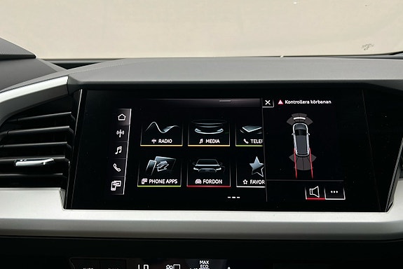 Audi Q4 e-tron 22 of 23
