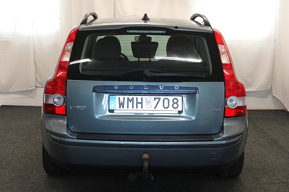 Volvo V50 10 of 13