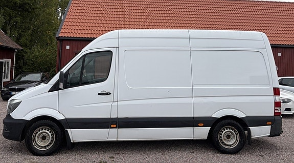 Mercedes-Benz Sprinter 316 2 of 8