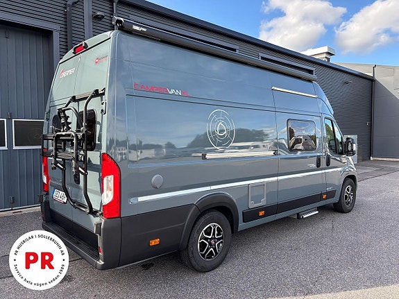 Dreamer Campervan XL 2 of 16