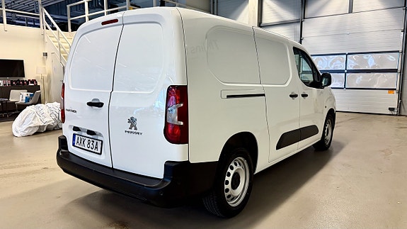 Peugeot Partner 3 of 9