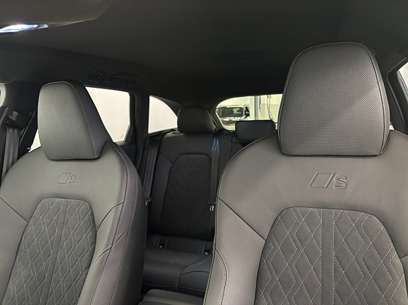 Audi A6 9 of 16