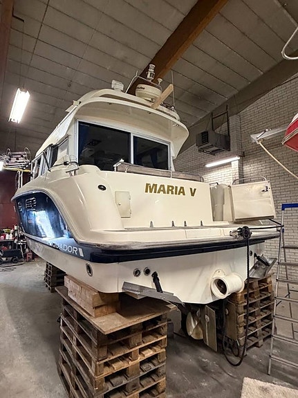 Aquador 32 C | Yanmar 370 HK -2004 (endast körd i sötvatten) 3 of 12