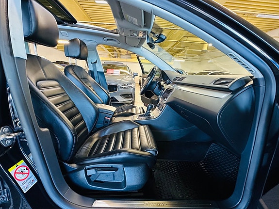 Volkswagen Passat 8 of 22