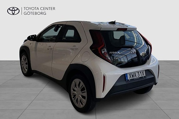 Toyota Aygo X 4 of 12