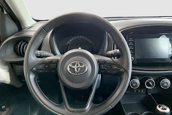 Toyota Aygo X 11 of 12