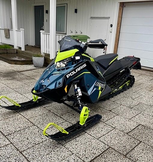 Polaris Assault 850 3 of 3