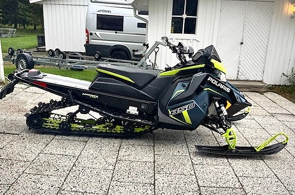Polaris Assault 850