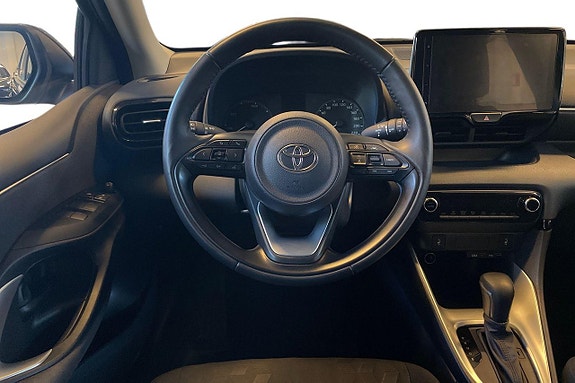 Toyota Yaris 13 of 21