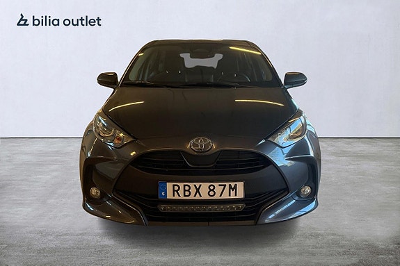 Toyota Yaris 5 of 21