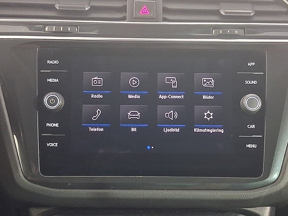 Volkswagen Tiguan 12 of 19