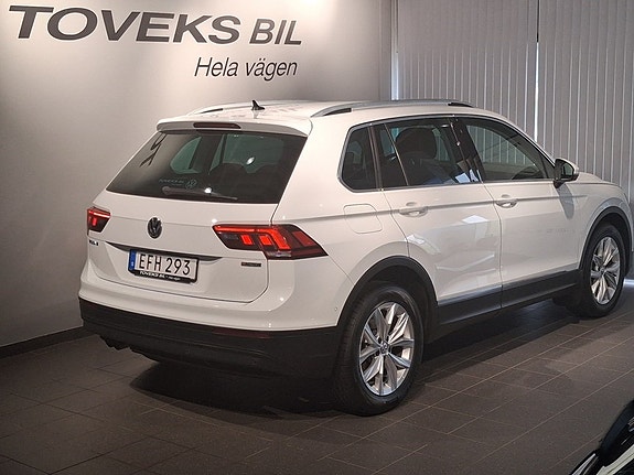 Volkswagen Tiguan 5 of 19