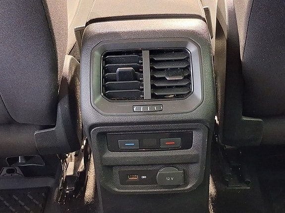 Volkswagen Tiguan 14 of 19