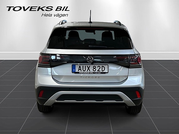 Volkswagen T-Cross 4 of 15