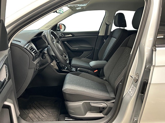 Volkswagen T-Cross 9 of 15