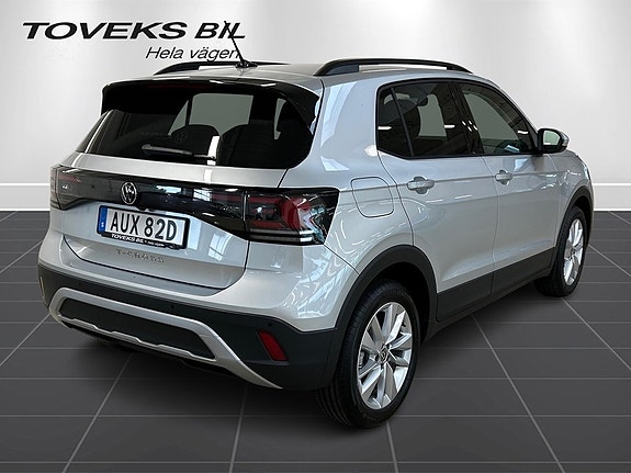 Volkswagen T-Cross 3 of 15